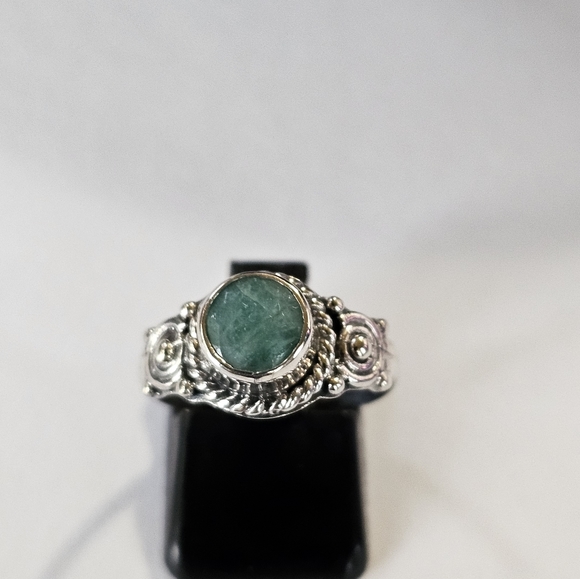 Bali Legacy Emerald Solitaire Ring Sterling Silver Size 8! - Picture 4 of 8
